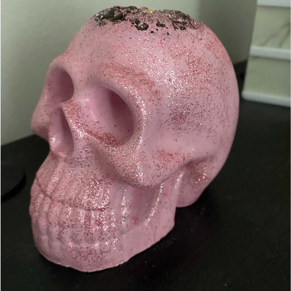 Skull decor